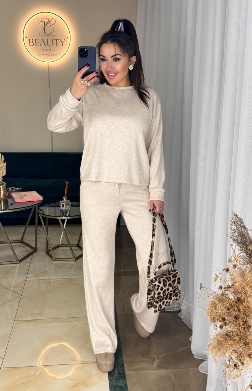 12f1a2f4-b151-11ef-8620-dee18ff4e8c0_0