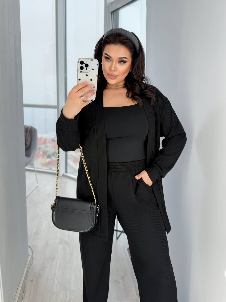 12f97750-e984-11ef-8621-dee18ff4e8c0_1