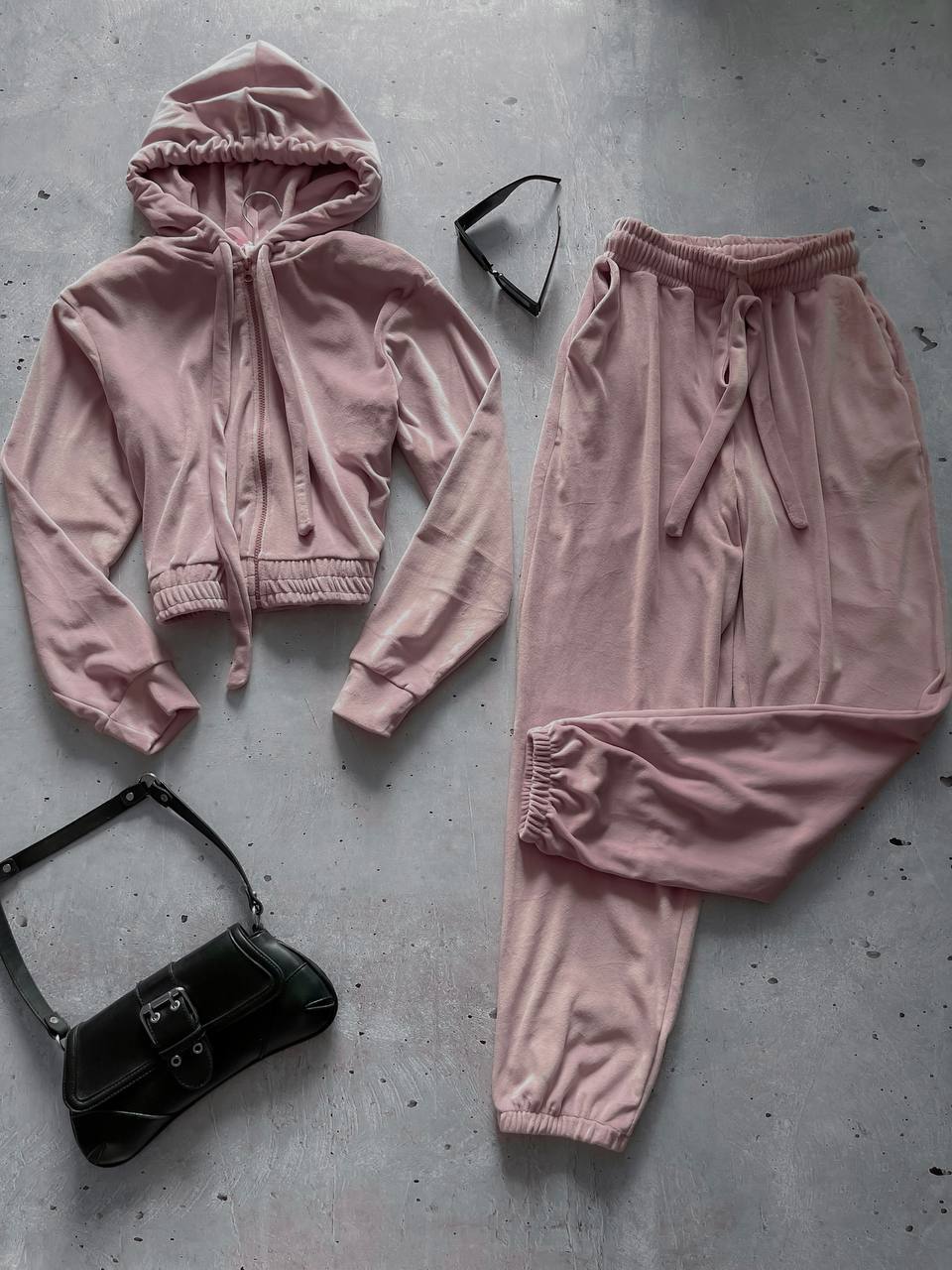 14f90d4f-1339-11ef-ad87-166b0be12ee5_0