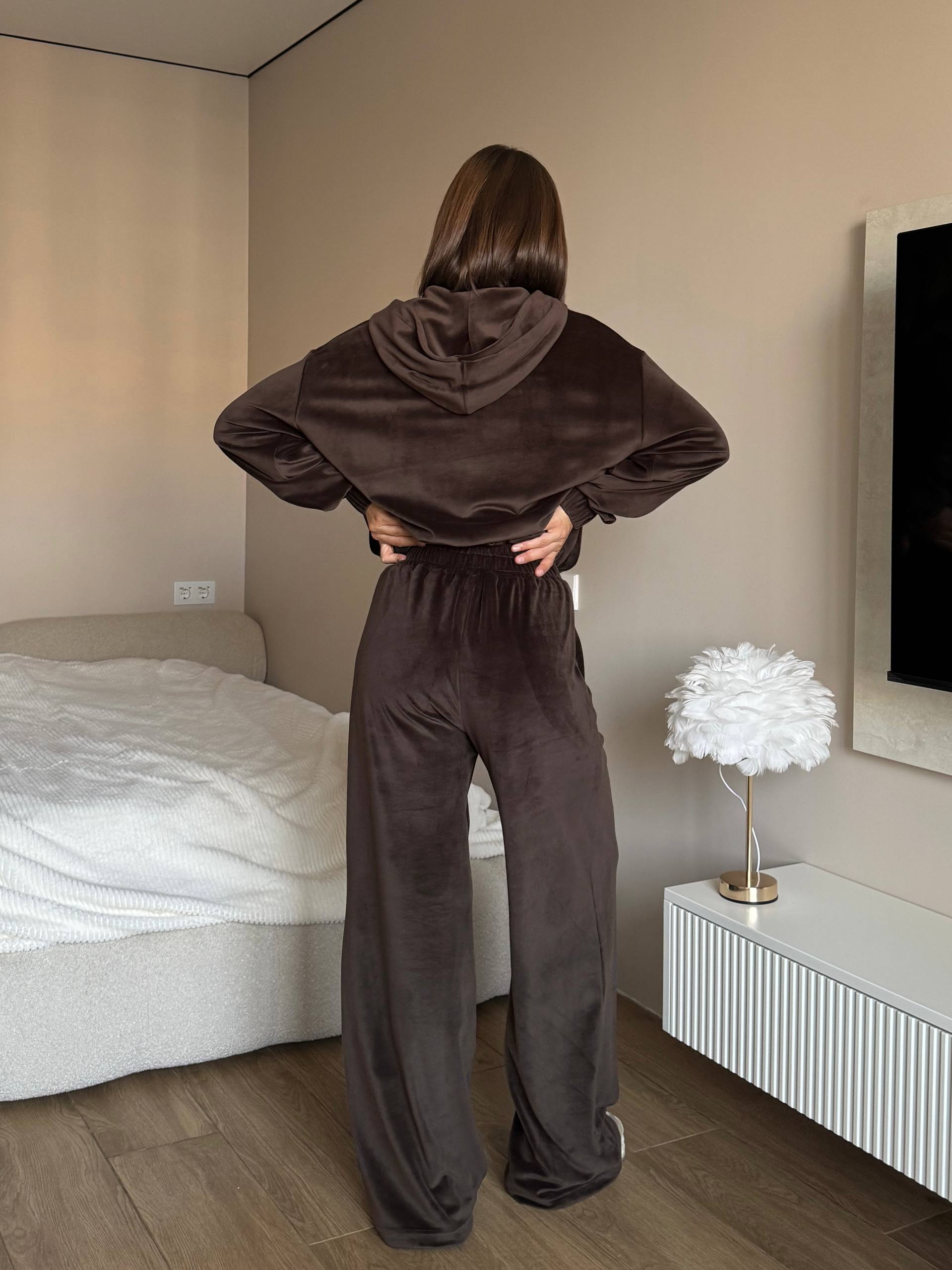 154de62e-8e5a-11f0-8624-dee18ff4e8c0_1