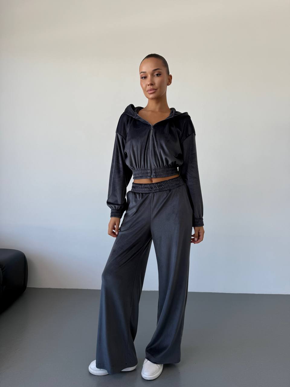 164b7997-42f9-11f0-8622-dee18ff4e8c0_0