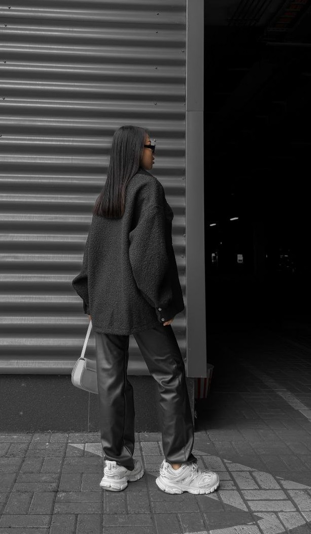 16ba40b6-7369-11ee-ad2c-166b0be12ee5_1