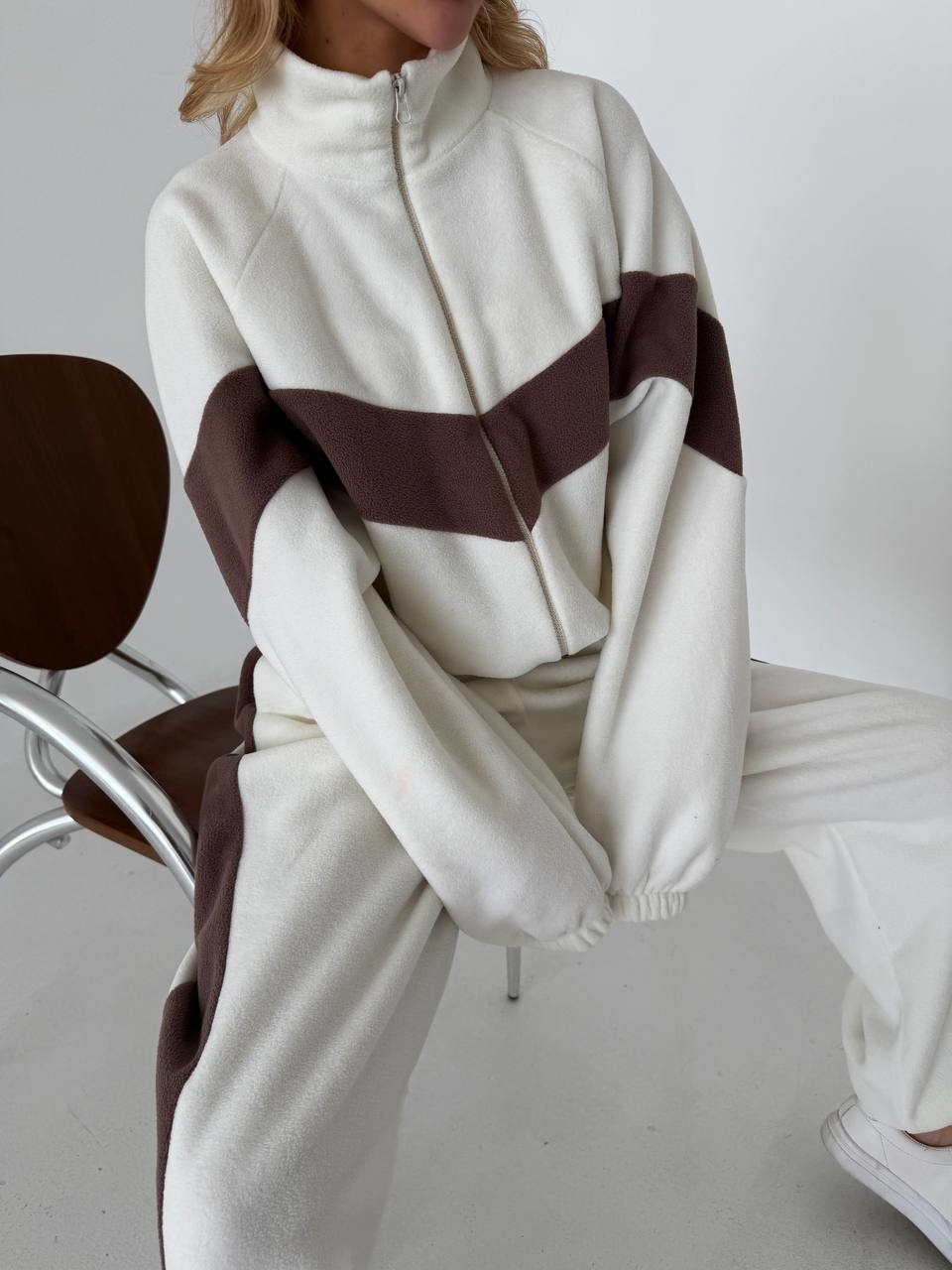 1761d73e-ae81-11ef-8620-dee18ff4e8c0_2