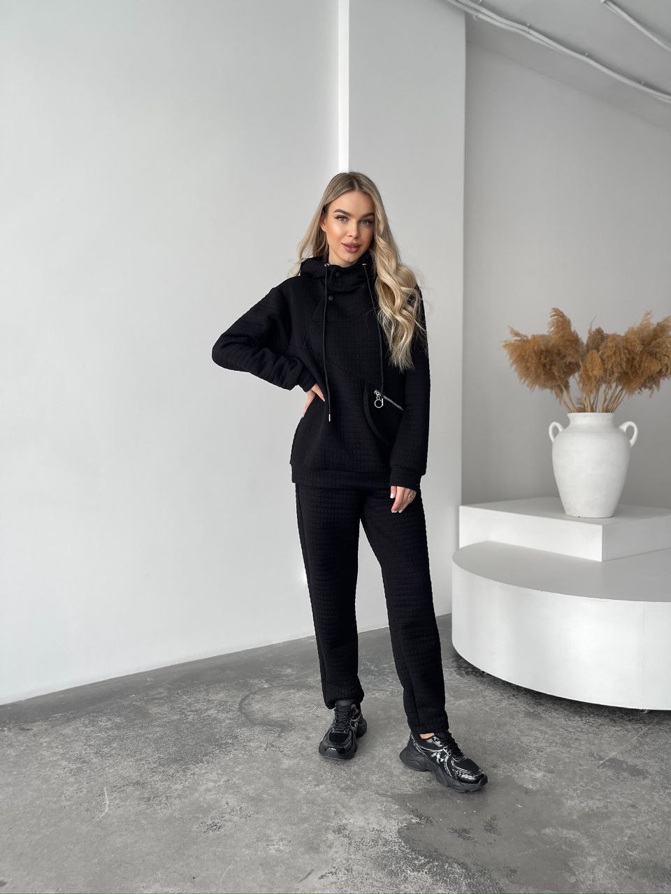 17ee9f46-e926-11ef-8621-dee18ff4e8c0_0