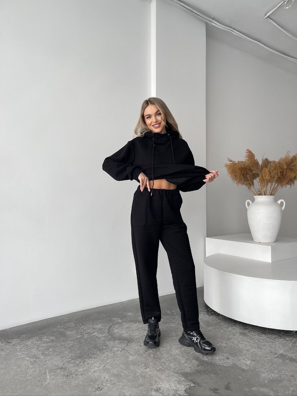 17ee9f46-e926-11ef-8621-dee18ff4e8c0_1