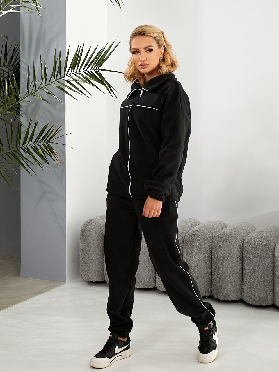 1872c432-8e51-11ef-8620-dee18ff4e8c0_3