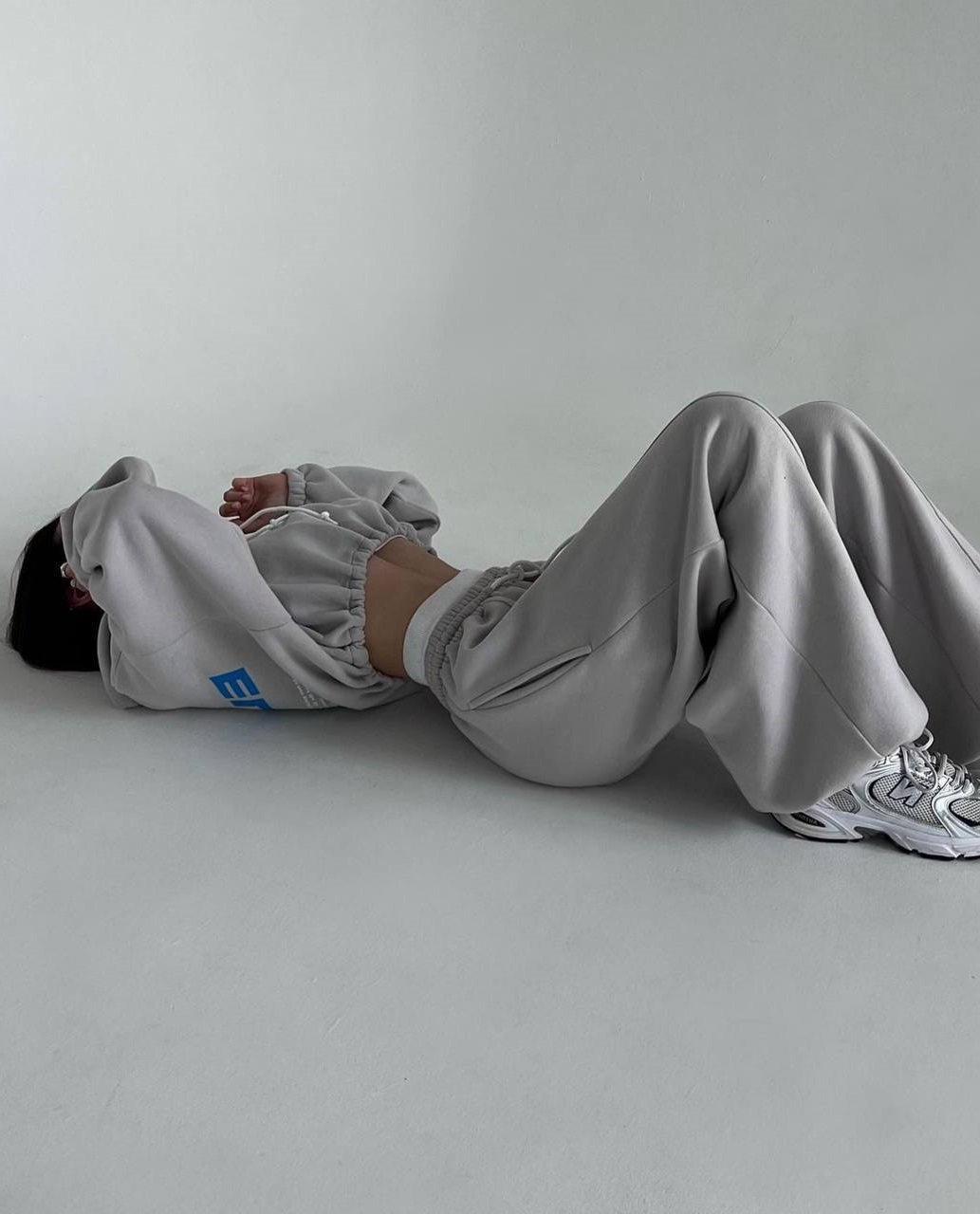 1897fa61-9f00-11ee-ad41-166b0be12ee5_2