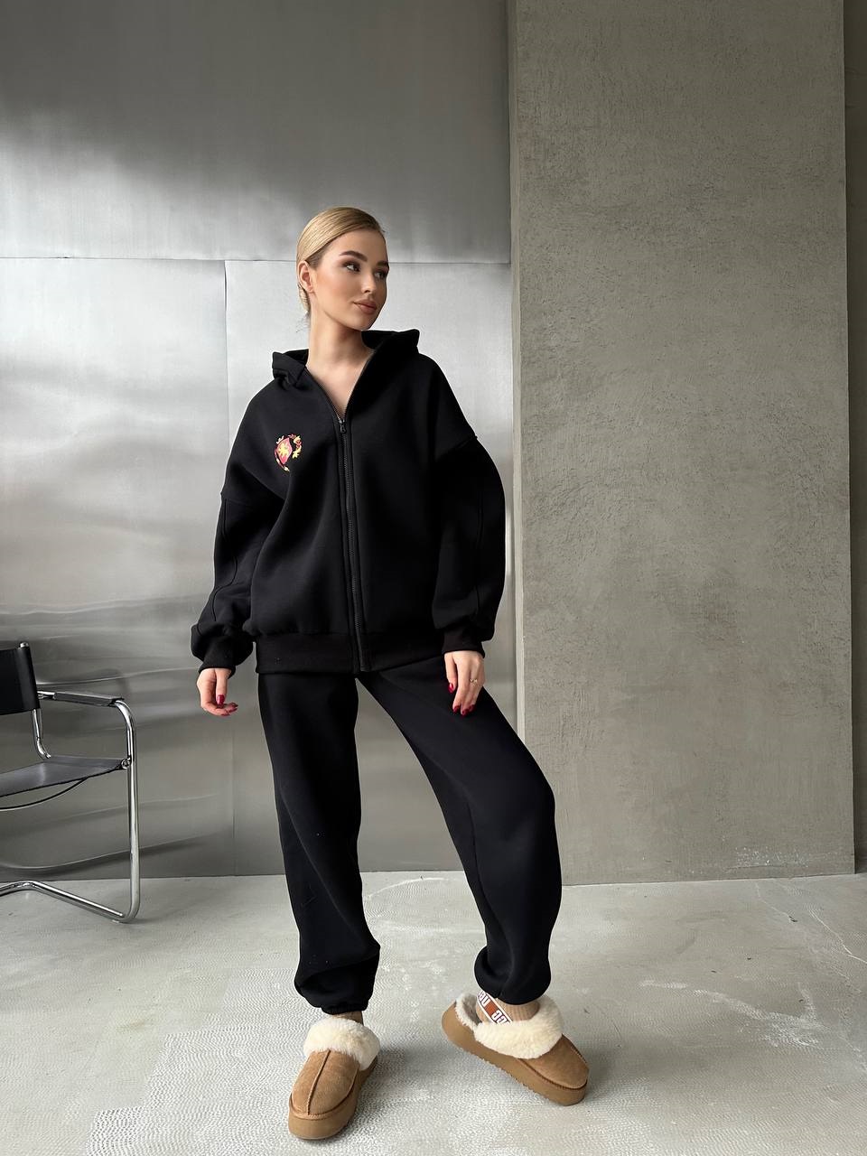 1897fa7d-9f00-11ee-ad41-166b0be12ee5_0