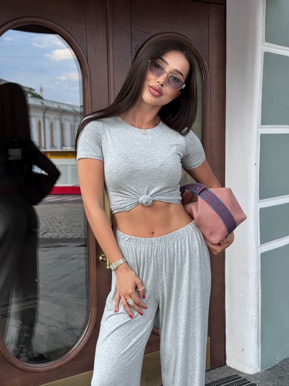 18a5fda4-5e79-11f0-8622-dee18ff4e8c0_1