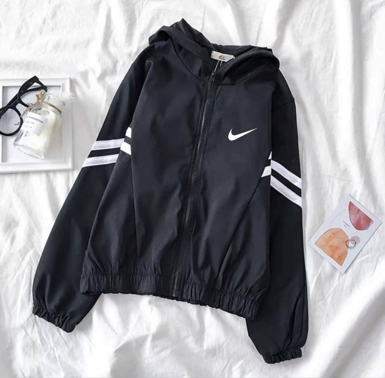 18c5f7d5-15fa-11ee-acff-166b0be12ee5_1