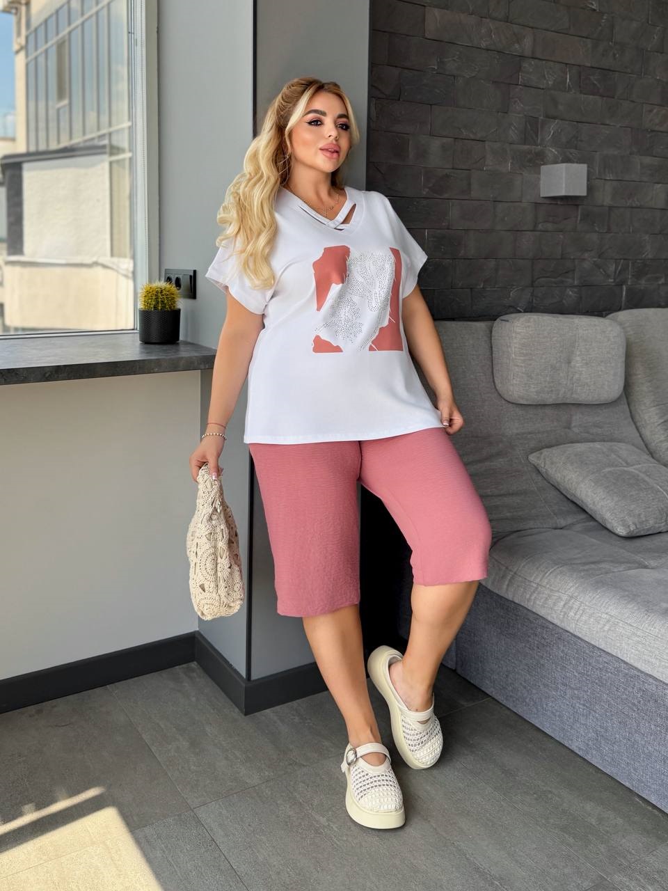 195f2b00-5882-11f0-8622-dee18ff4e8c0_1