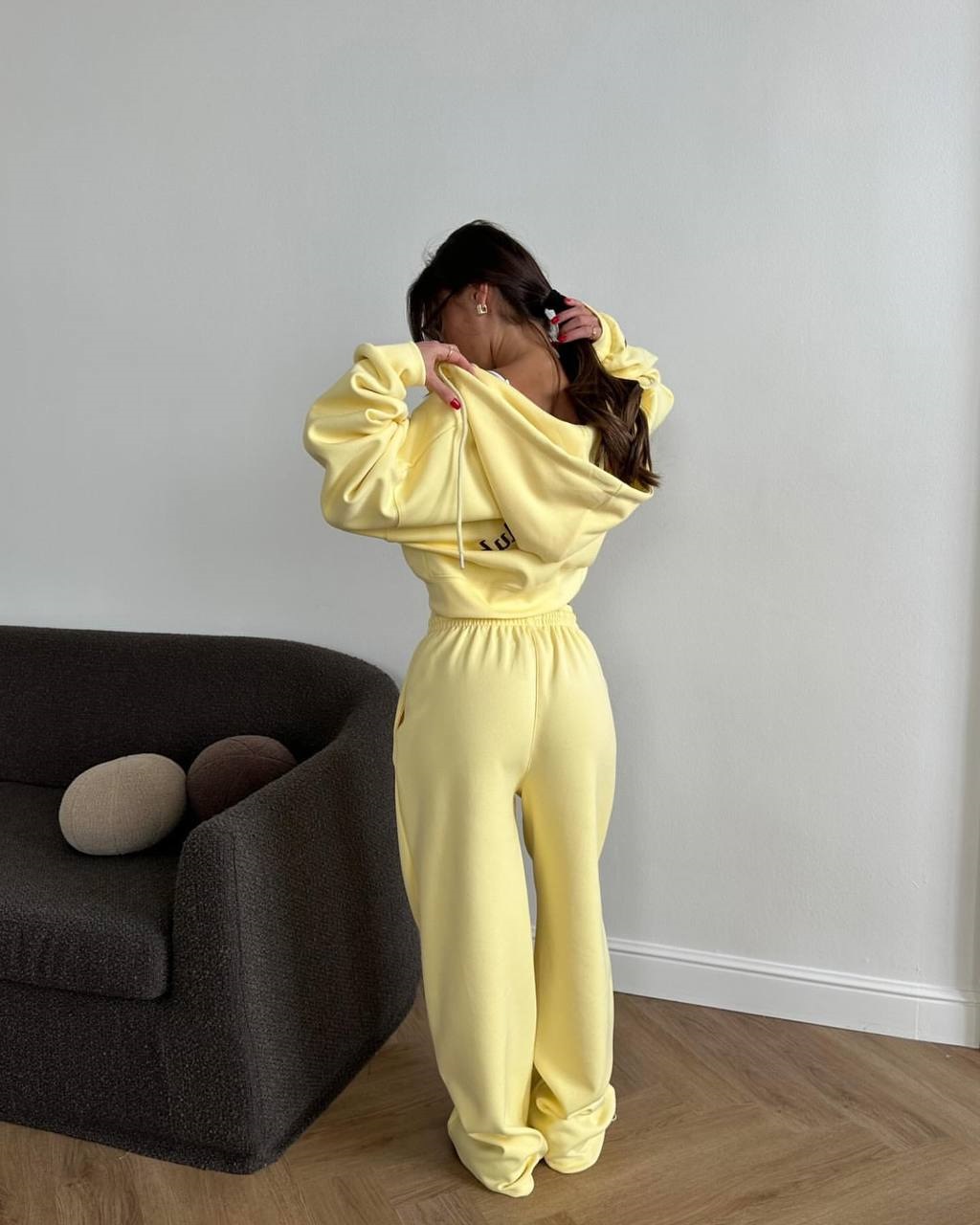 19643822-881f-11f0-8624-dee18ff4e8c0_1