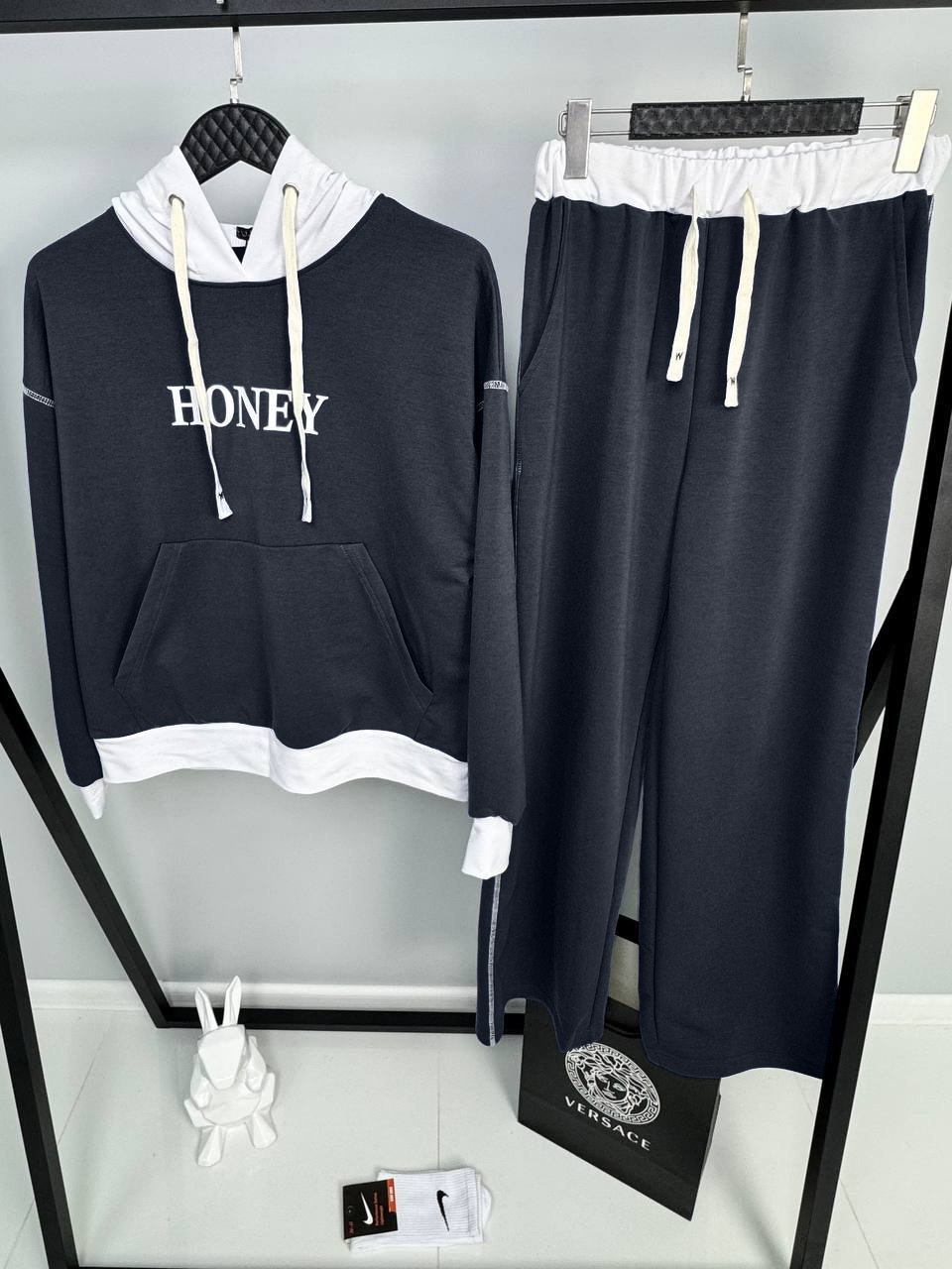 1a56a833-1fa7-11f0-8621-dee18ff4e8c0_1