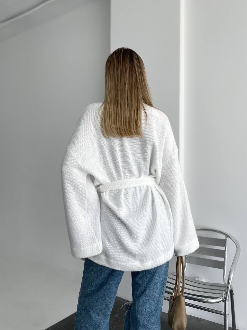 1ca74b52-9265-11f0-8624-dee18ff4e8c0_1