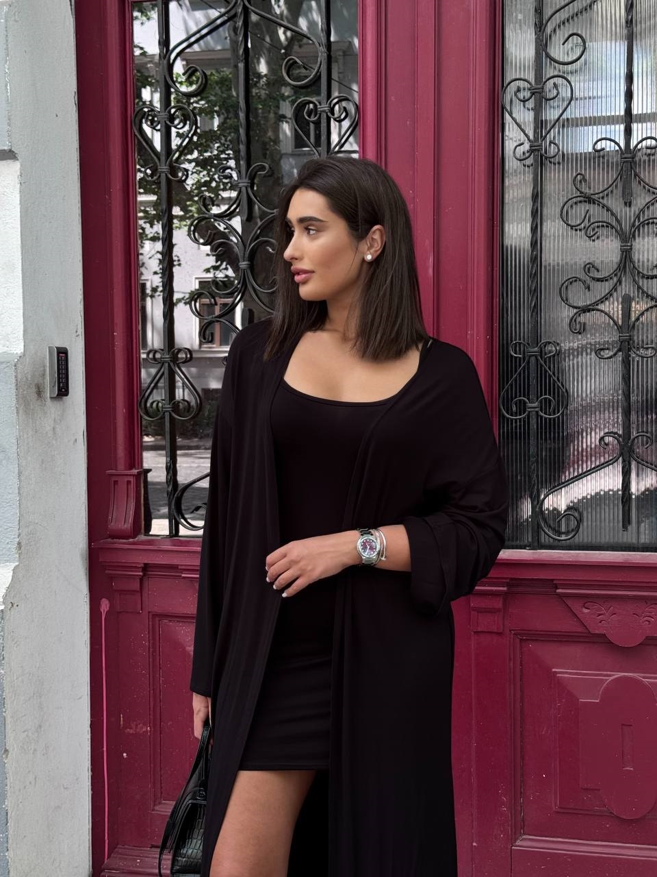 1e97229a-5e69-11f0-8622-dee18ff4e8c0_1