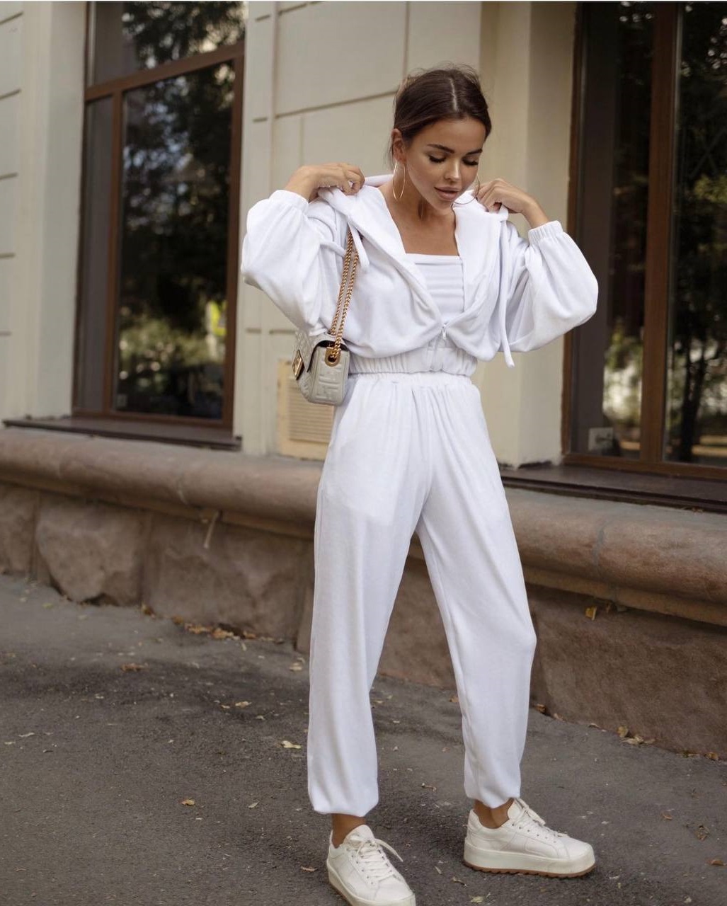 201ad908-36d1-11ee-ad05-166b0be12ee5_1