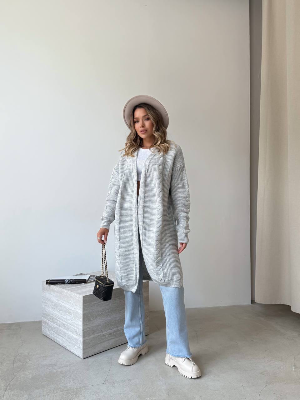 22b1be9c-4060-11f0-8622-dee18ff4e8c0_1