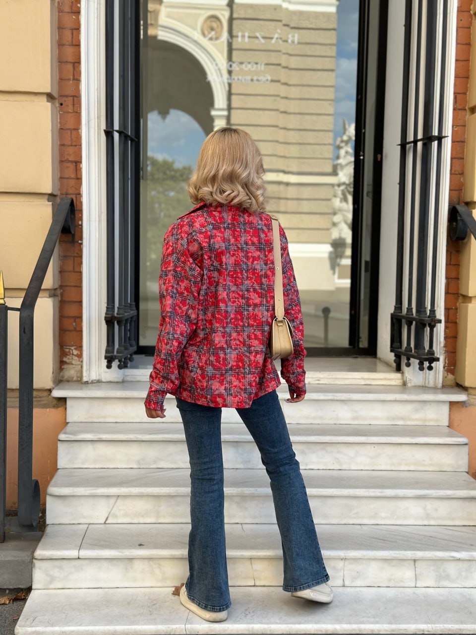 239ffe8a-8f14-11ef-8620-dee18ff4e8c0_2