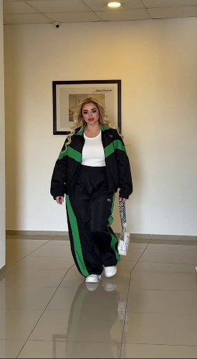 23fa569f-06d5-11f0-8621-dee18ff4e8c0_1