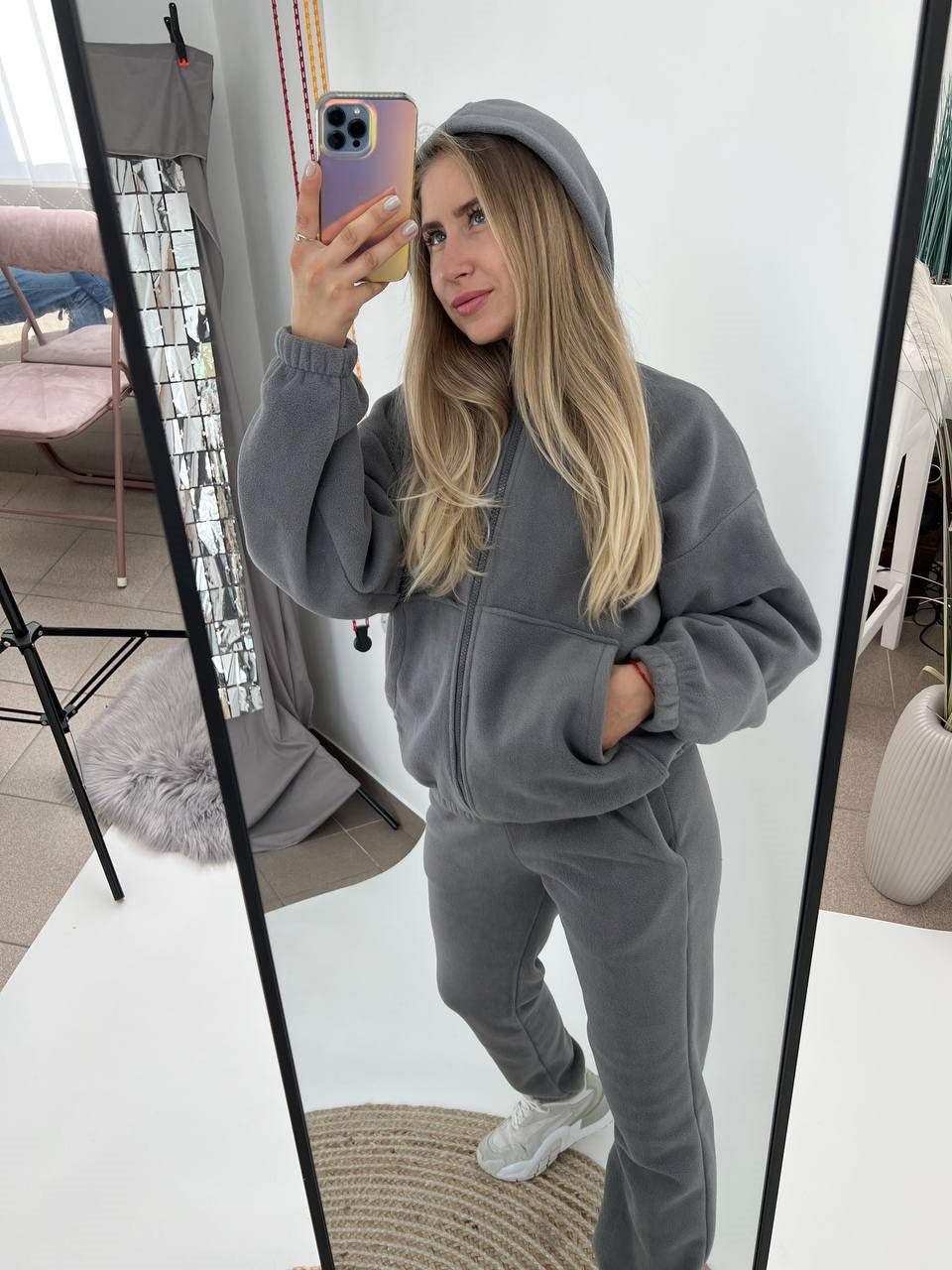 24c6d7db-4c05-11ed-accf-166b0be12ee5_1