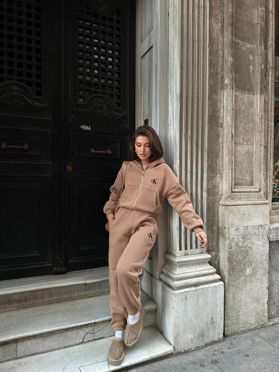 26eb21e2-952d-11f0-8624-dee18ff4e8c0_1