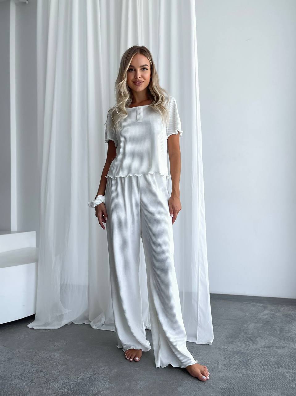 2740edc7-6510-11ef-861f-dee18ff4e8c0_0