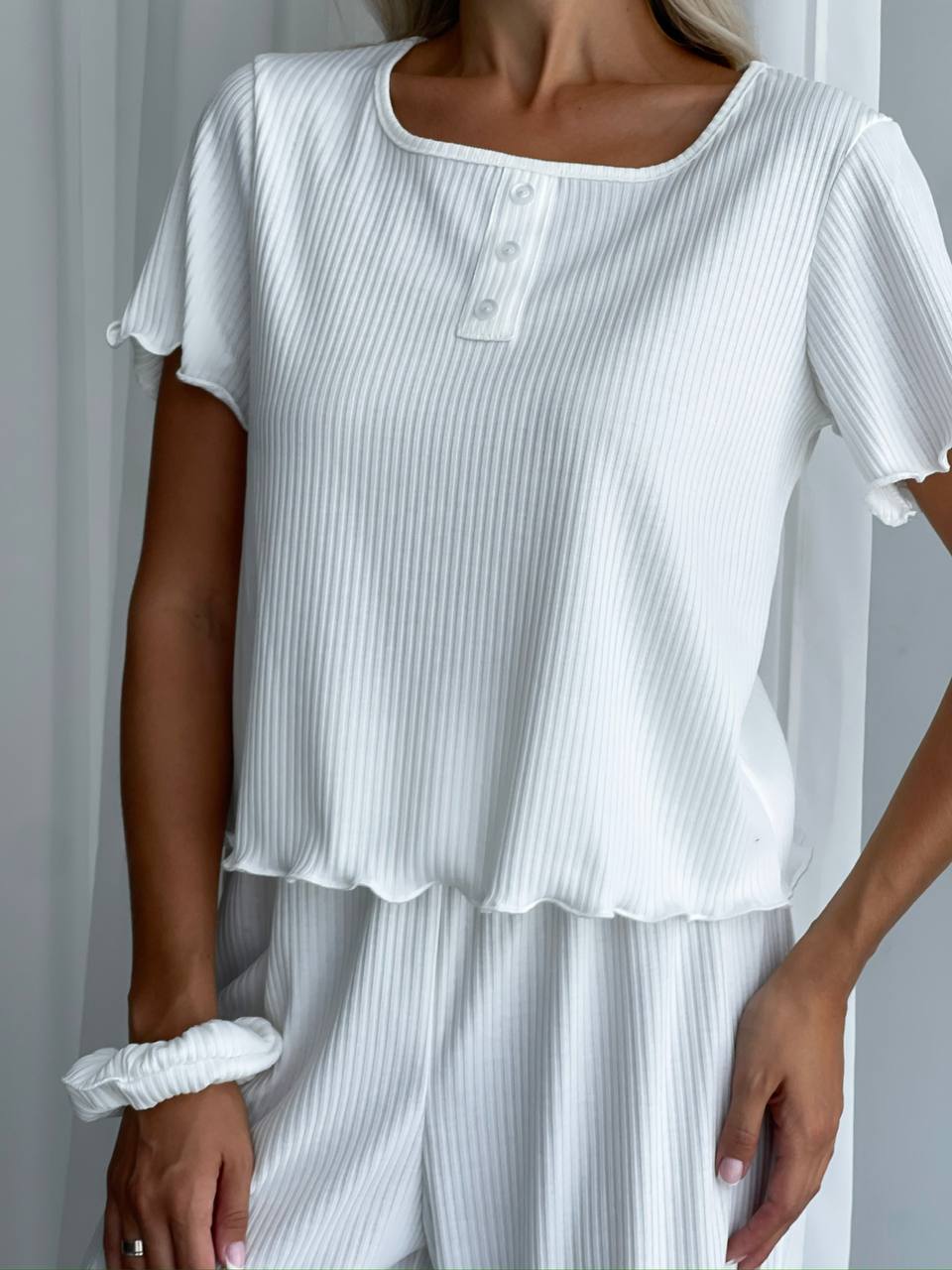 2740edc7-6510-11ef-861f-dee18ff4e8c0_3