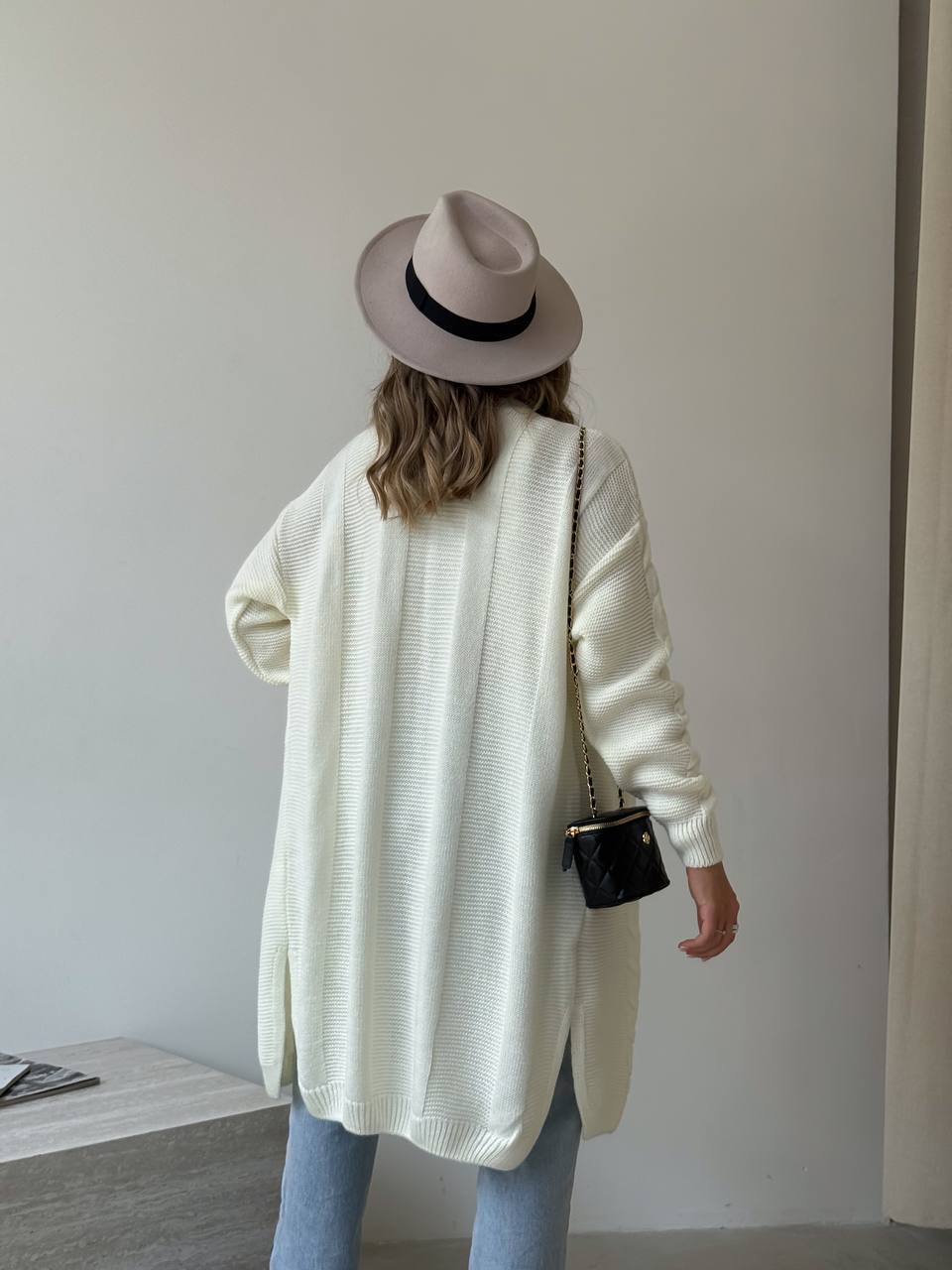 28126af1-7441-11f0-8624-dee18ff4e8c0_2