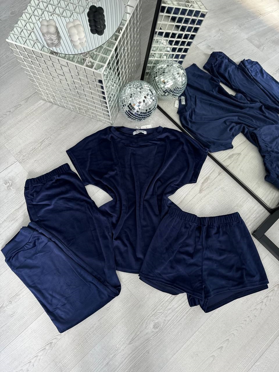 297d5af2-197b-11ec-ac45-166b0be12ee5_1