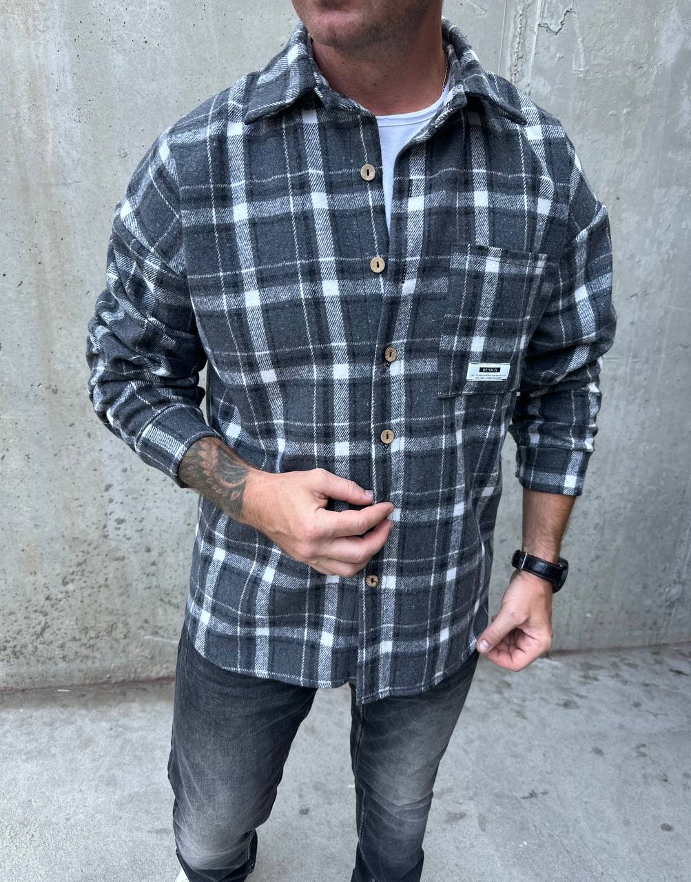 29e5c628-42d6-11f0-8622-dee18ff4e8c0_2