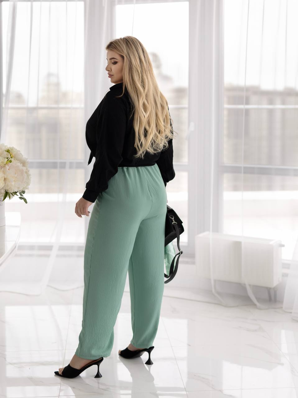 29f624f3-5837-11f0-8622-dee18ff4e8c0_1