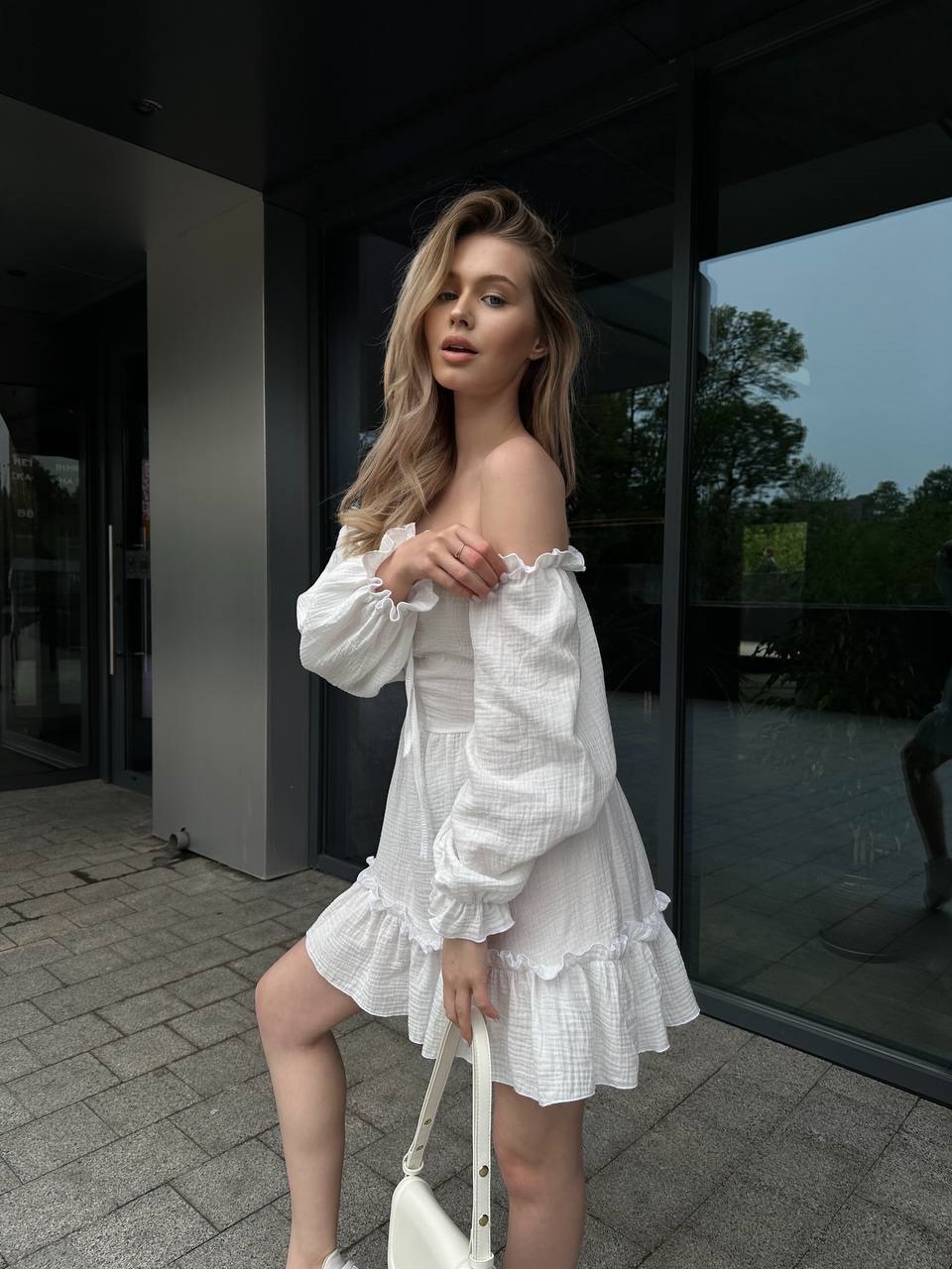 29fe6ee5-099c-11f0-8621-dee18ff4e8c0_2