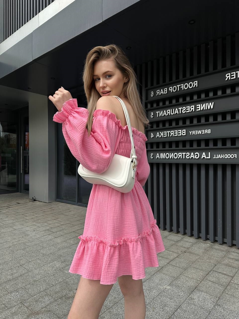 29fe6ef7-099c-11f0-8621-dee18ff4e8c0_2