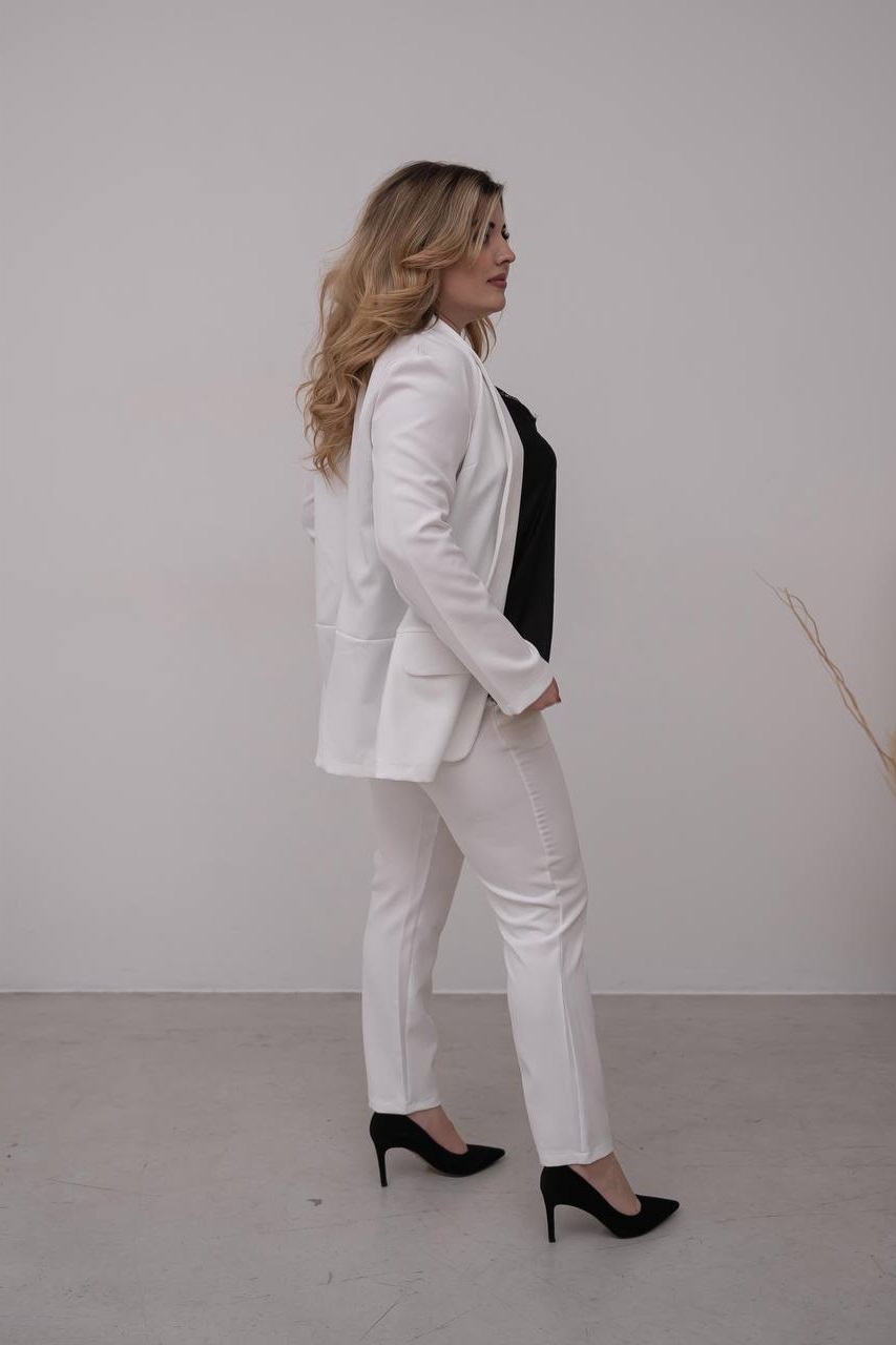 2ac8d235-eecc-11ee-ad62-166b0be12ee5_2