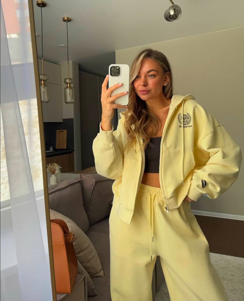 2bc130af-3f94-11f0-8622-dee18ff4e8c0_1