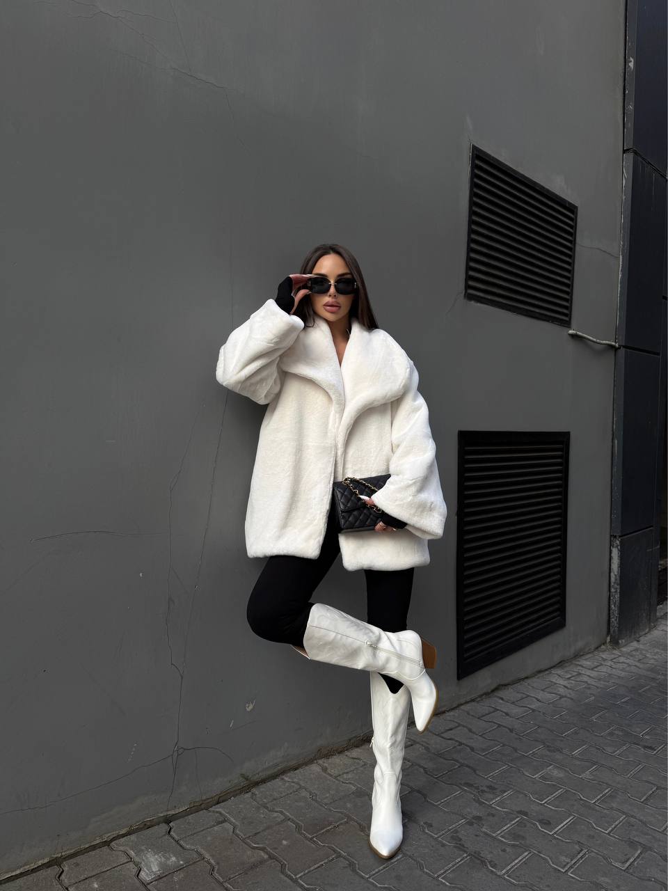 2bfa587e-8db3-11f0-8624-dee18ff4e8c0_1