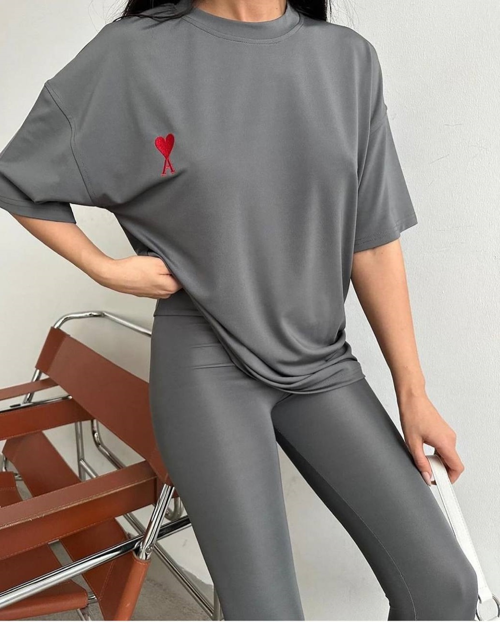 2bfdf2be-f88a-11ee-ad72-166b0be12ee5_1