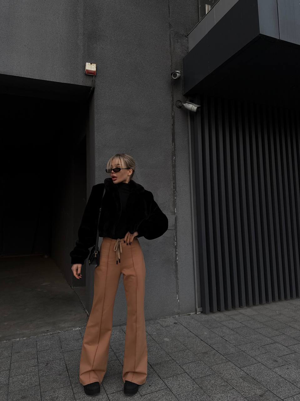 2c5945ef-f946-11ef-8621-dee18ff4e8c0_2