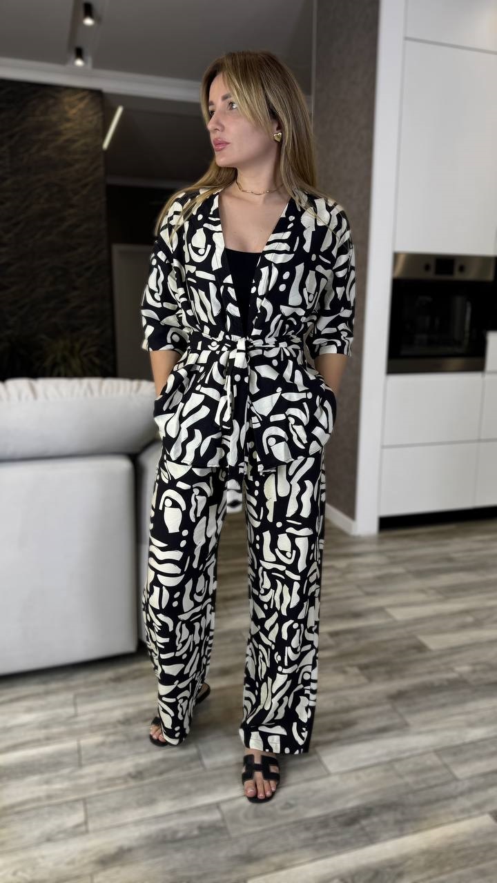 2ca2e432-155f-11f0-8621-dee18ff4e8c0_1