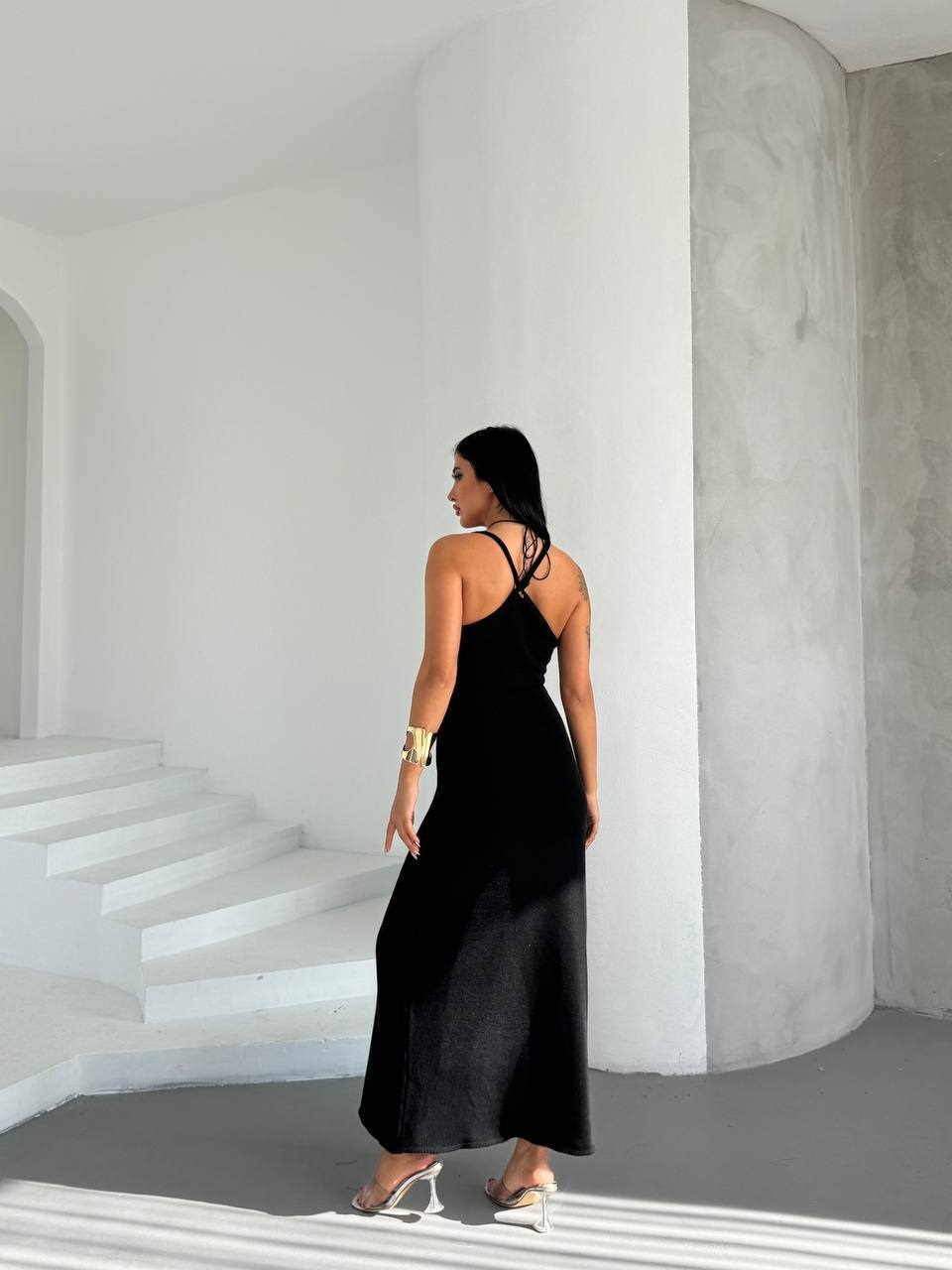 305adf63-4fa1-11f0-8622-dee18ff4e8c0_1