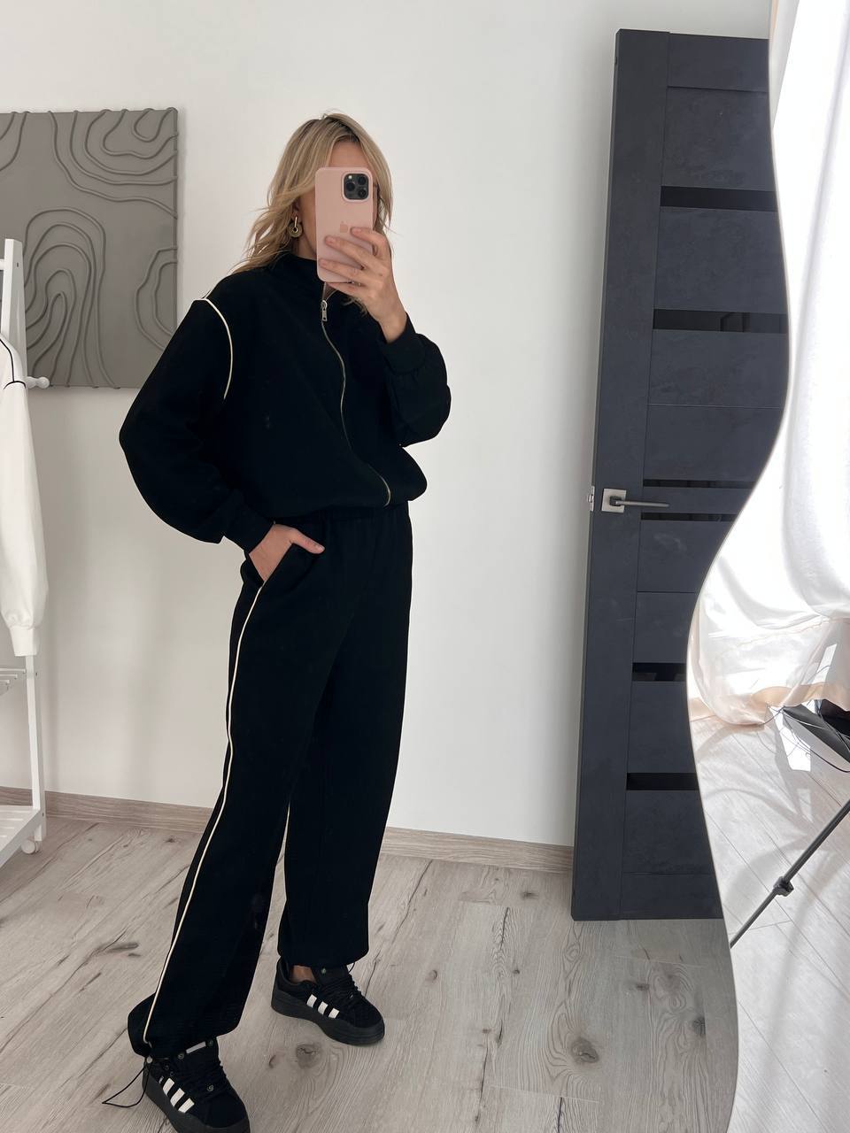 3066e4b2-ed67-11ef-8621-dee18ff4e8c0_1