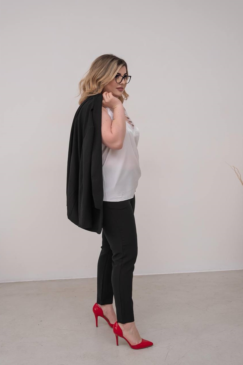 31020f6f-ee6e-11ee-ad62-166b0be12ee5_2