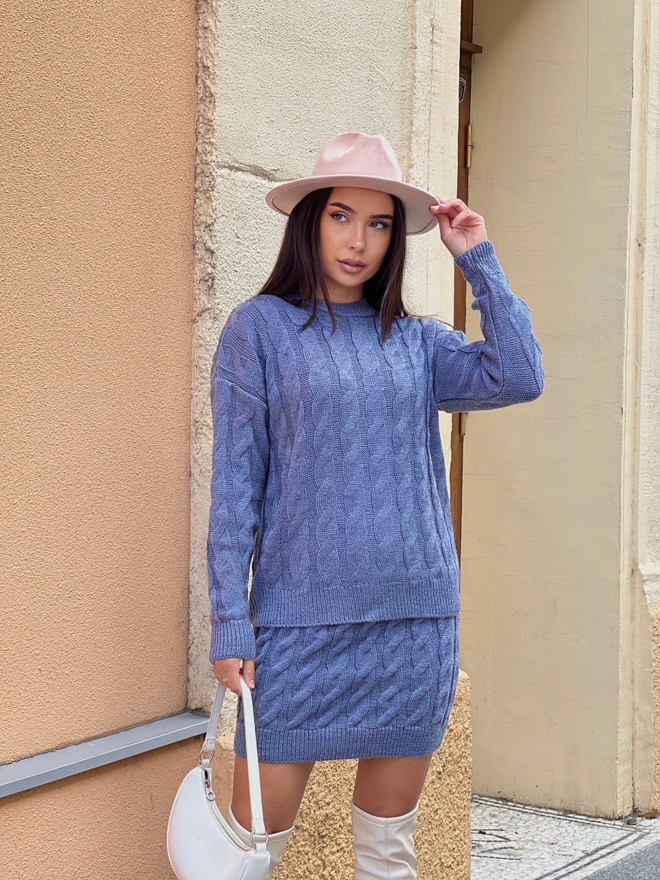 318ab07e-7a93-11ee-ad32-166b0be12ee5_1