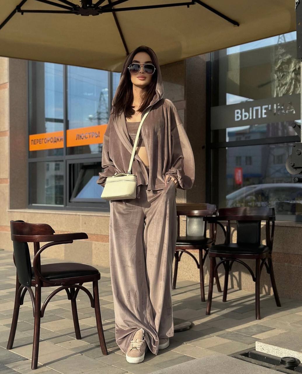 31bb7b03-0350-11f0-8621-dee18ff4e8c0_0