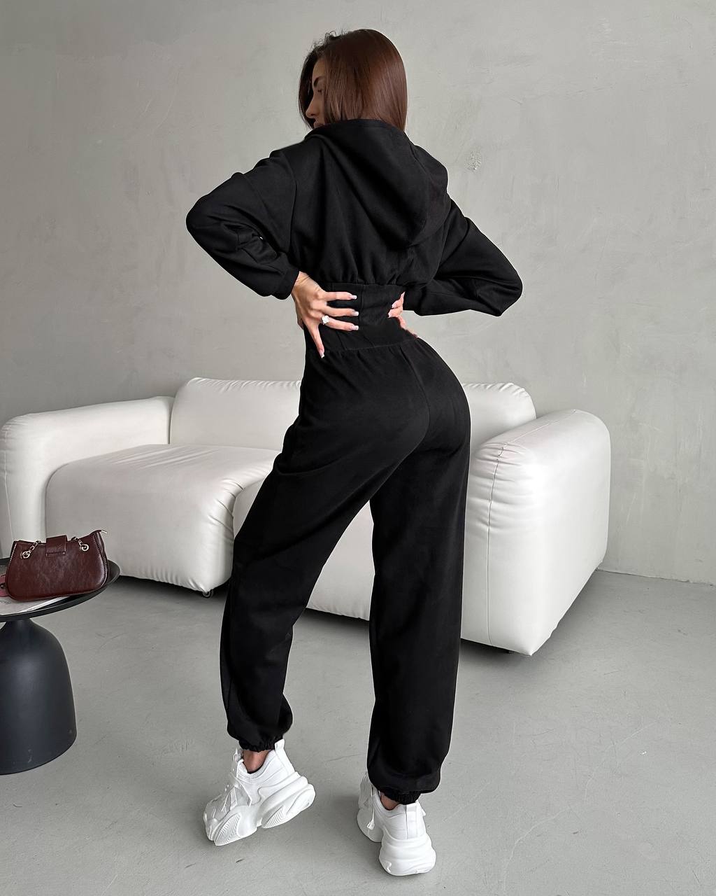 31bb7b1e-0350-11f0-8621-dee18ff4e8c0_2