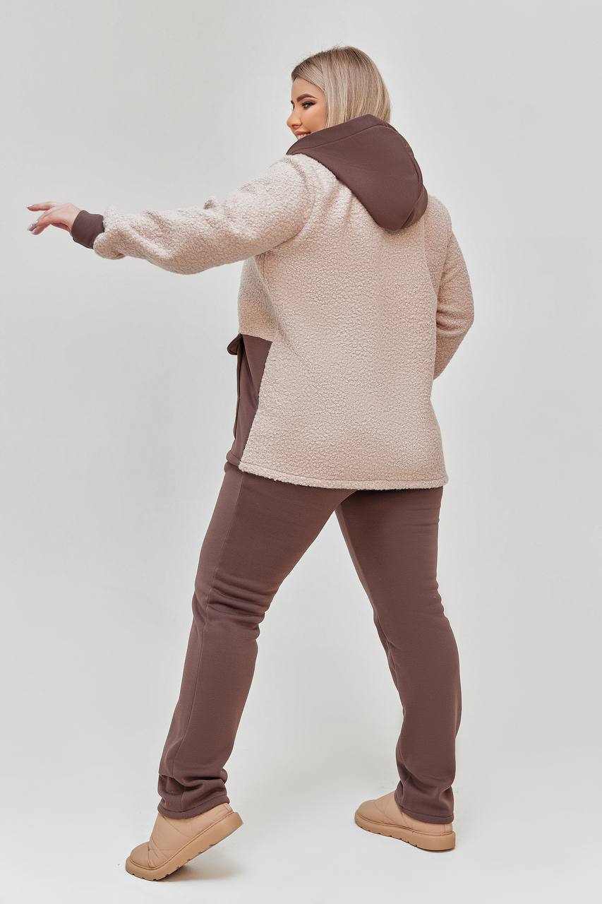 32002f5b-84ff-11f0-8624-dee18ff4e8c0_1