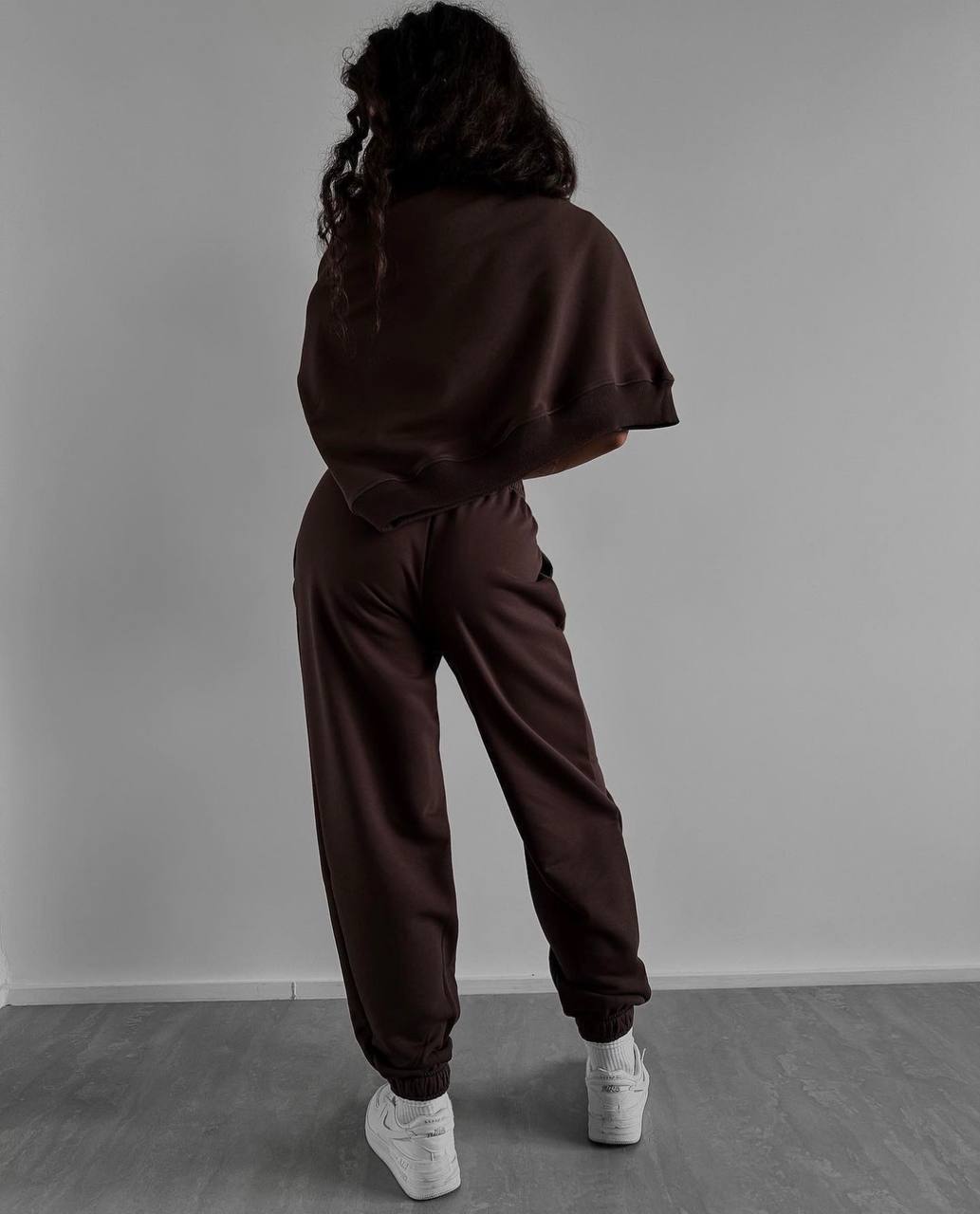 351a1774-c4c5-11ee-ad4d-166b0be12ee5_1