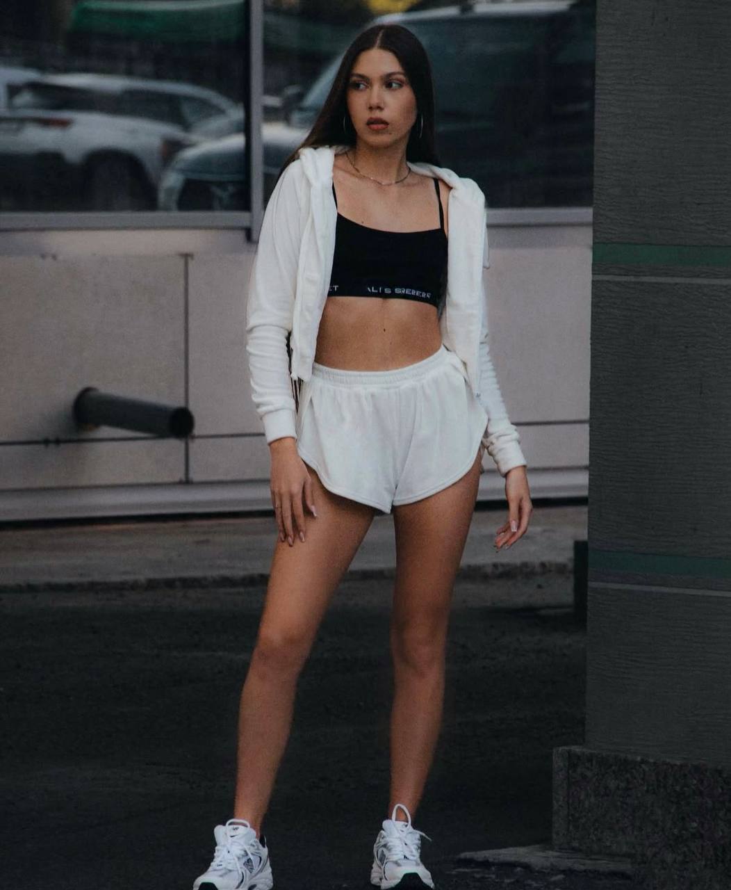 36bf9342-3f20-11f0-8622-dee18ff4e8c0_0