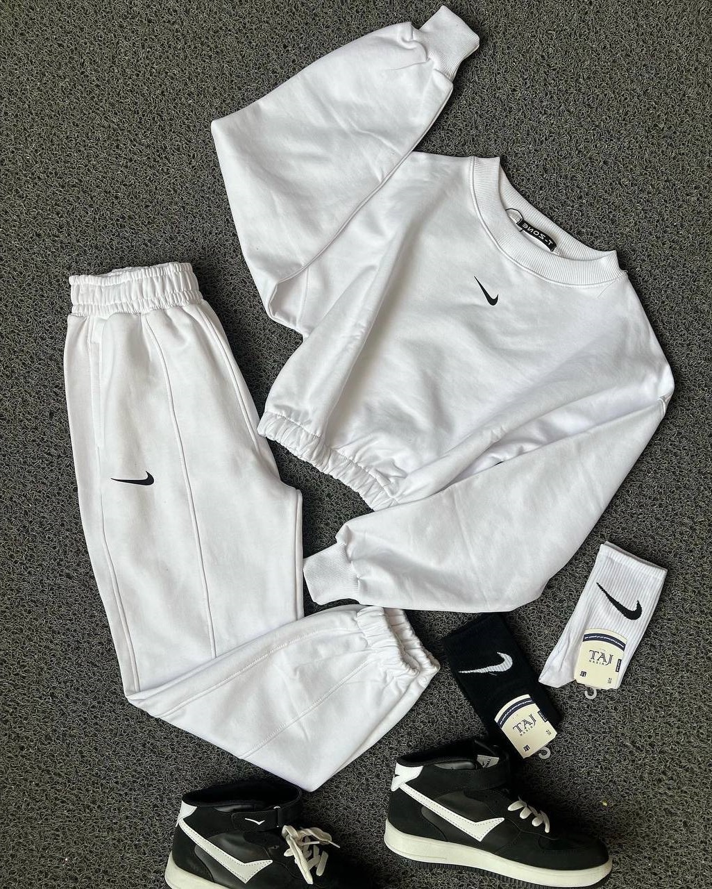 37ecf94c-dfc8-11ee-ad53-166b0be12ee5_0