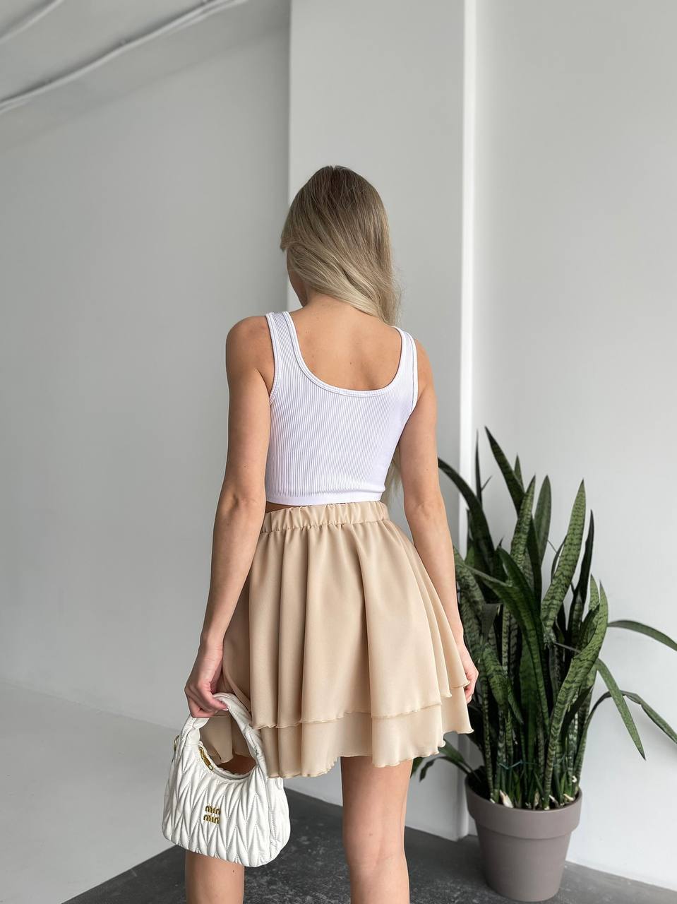 39ef37d8-52a5-11f0-8622-dee18ff4e8c0_1